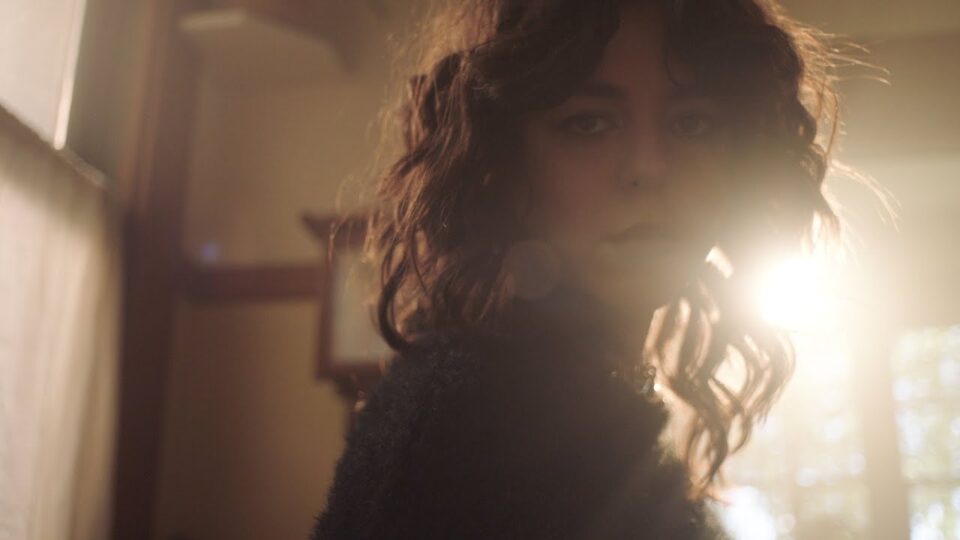 Alicia Creti – Crazy