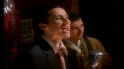 Carter U.S.M. – Glam Rock Cops