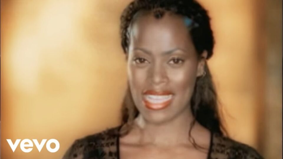 Des’ree – I’m Kissing You (Version 1)