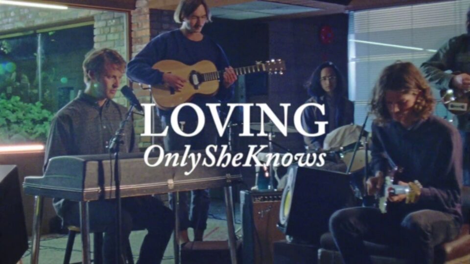 LOVING – Only She Knows (Live)
