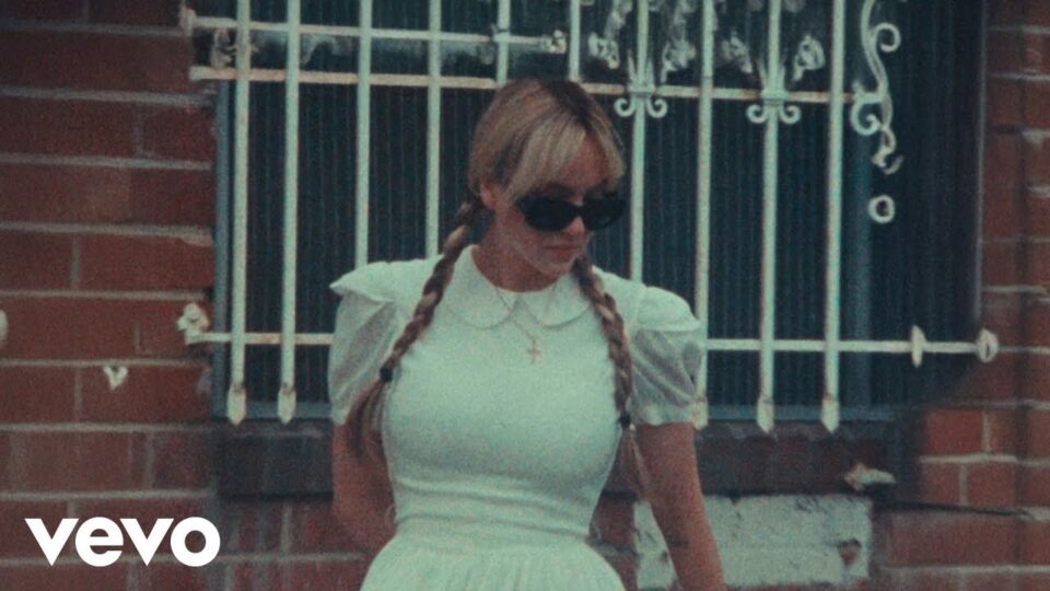 Sunday (1994) – Rain