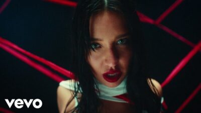 The Mysterines – Stray