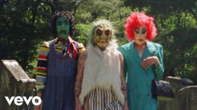 THUS LOVE – In Tandem