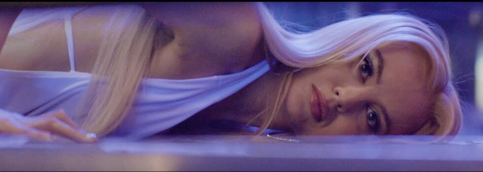 Zandi Holup – Dirty Wings