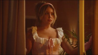 Alexandra Kay – Straight For The Heart