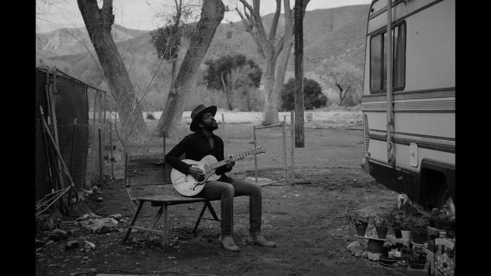 Gary Clark Jr. – What About Us