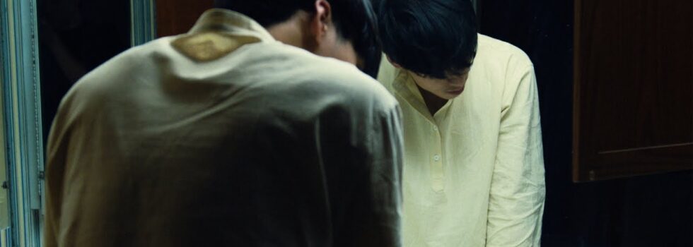 Johnny Huynh – LOCK ME OUT