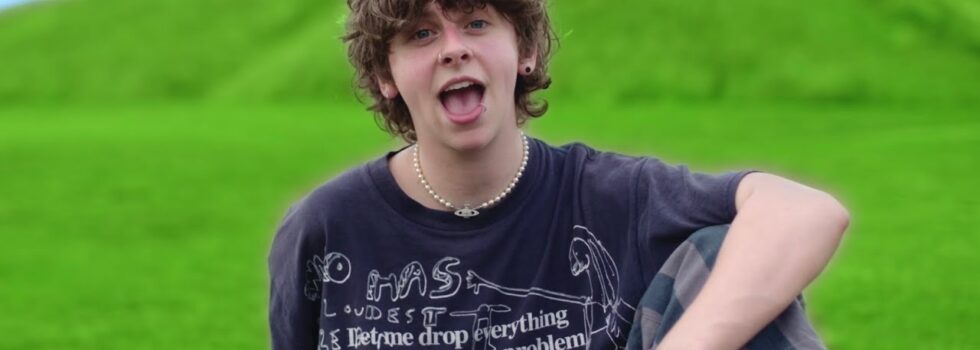 NOAHFINNCE – Growing Up On The Internet