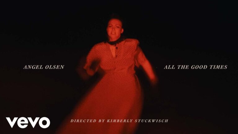 Angel Olsen – All the Good Times music video
