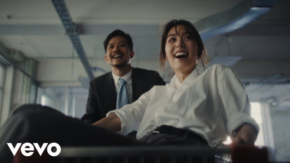 Cosmo’s Midnight & spill tab – Eating Heartache