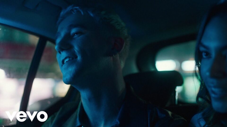 SG Lewis & Lucky Daye – Feed the Fire