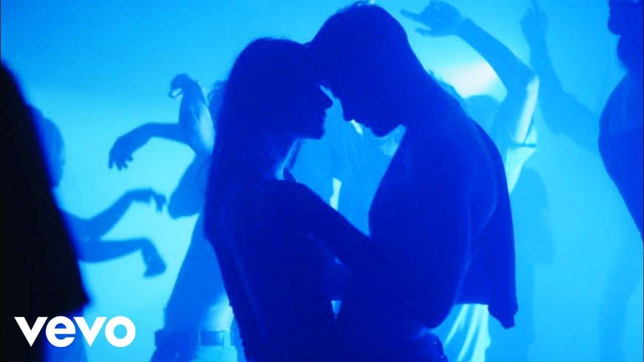 SG Lewis & AlunaGeorge – Hurting