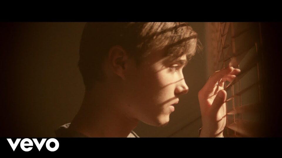 SG Lewis & JP Cooper – Shivers