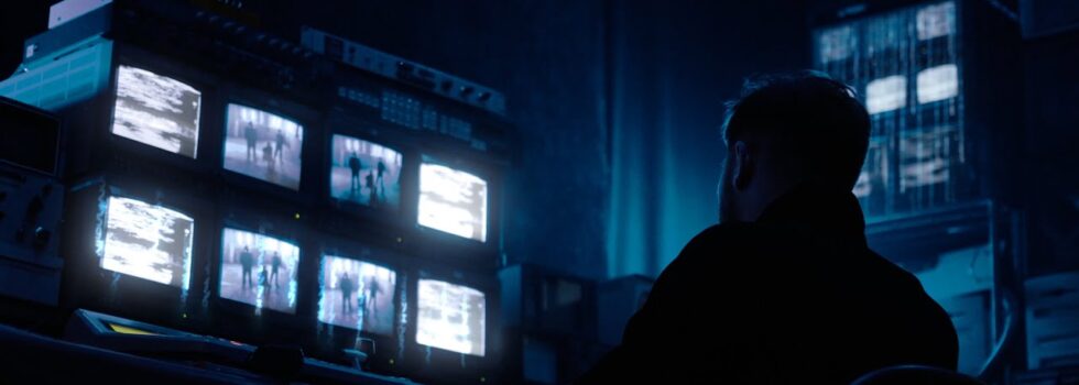 Thousand Below – SHAKE