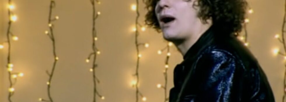 Toploader – Dancing in the Moonlight