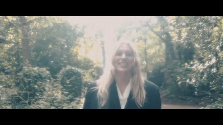 Alice Costelloe – How Can I music video