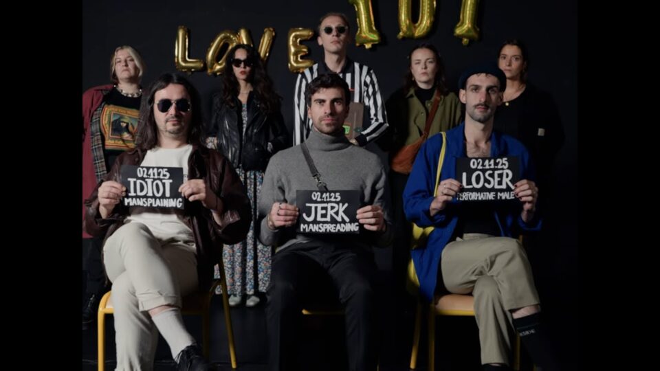Avee Mana – Love 101