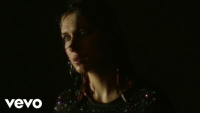 Baby Queen – Feel Something