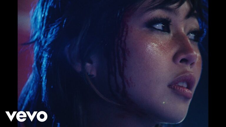 beabadoobee – All I Did Was Dream Of You music video