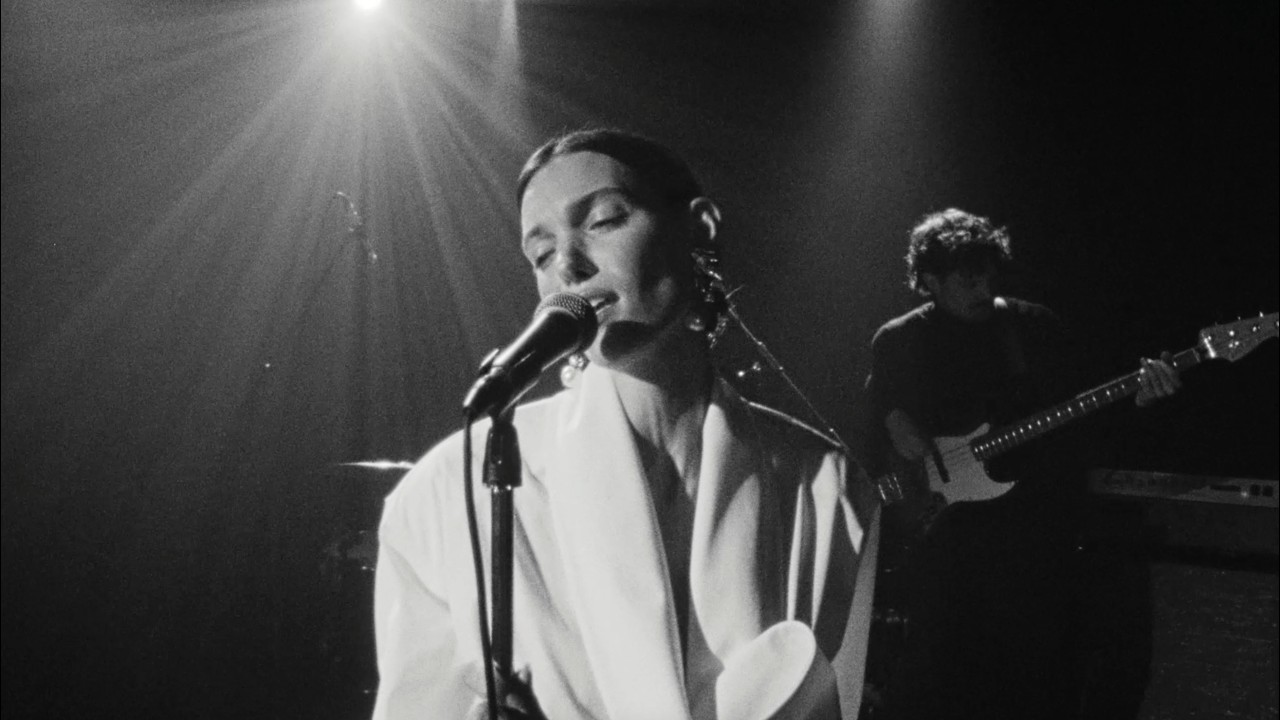 Charlotte Cardin – The Way We Touch