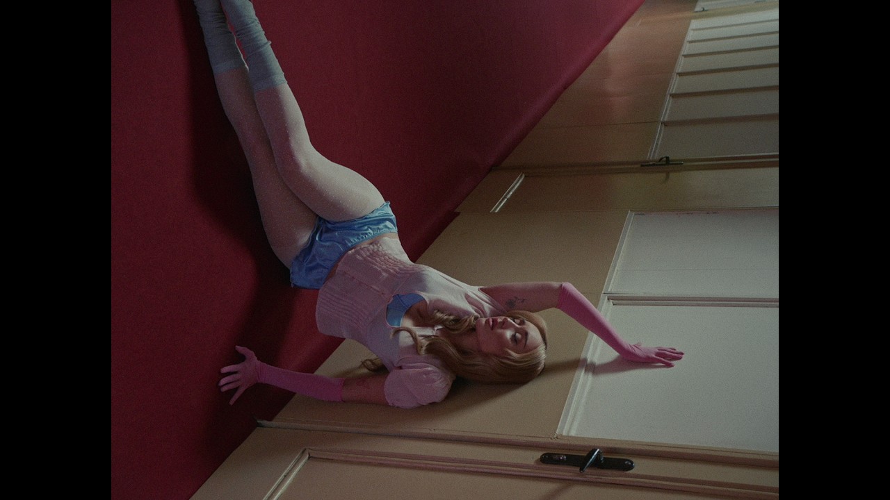 Dara Ekimova – LADIDA