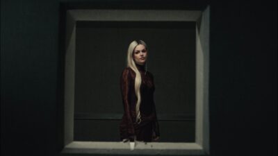 Davina Michelle – Still Champagne