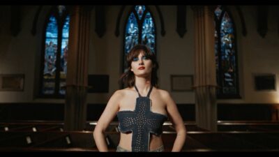 EMELINE – Against the Gates