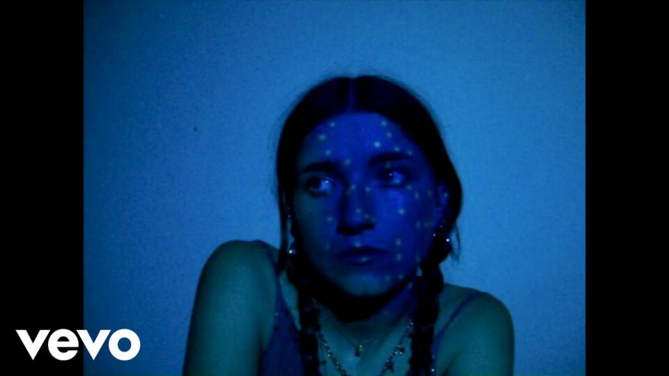 Emma Ogier – Baby Don’t Hurt Me