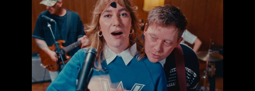 Fickle Friends – Bleach