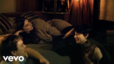 Gia Margaret – Everyone Around Me Dancing