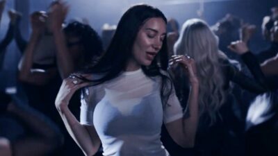 John Summit – WITH ME (Feat. Julia Wolf)