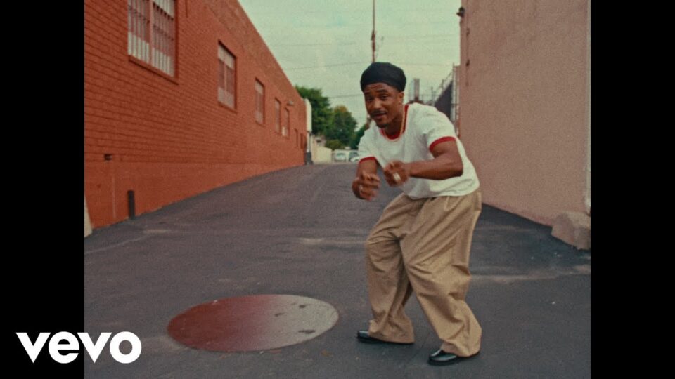 Jordan Ward – THEMSELVES