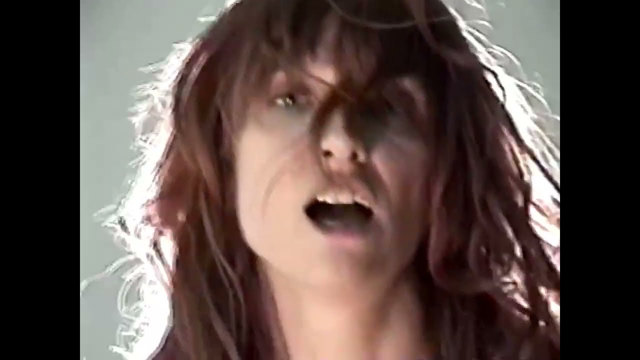 Katie Alice Greer – Unglued