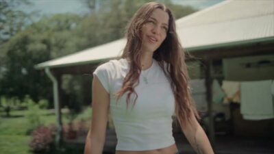 Kita Alexander – The Good House