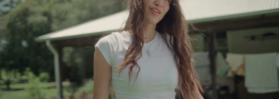 Kita Alexander – The Good House