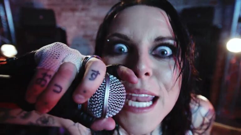 Lauren Sanderson – COME SAY UM music video