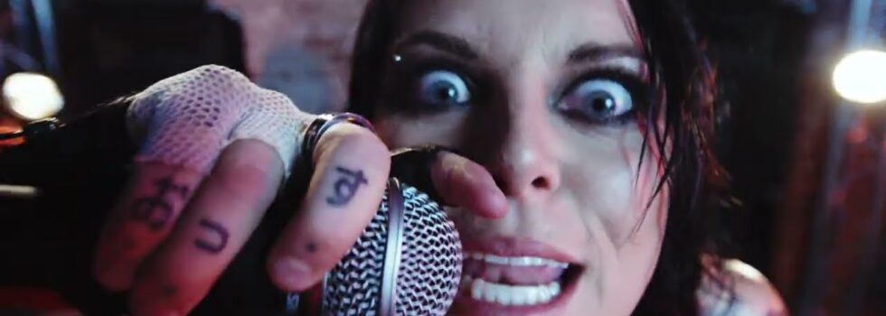 Lauren Sanderson – COME SAY UM