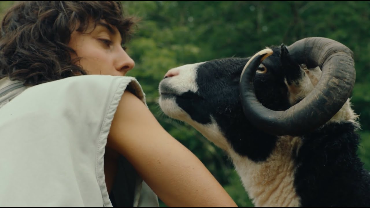 Chloe Southern – Lightning Rod