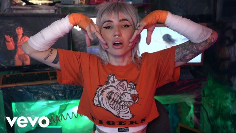 Lights – COME GET YOUR GIRL music video