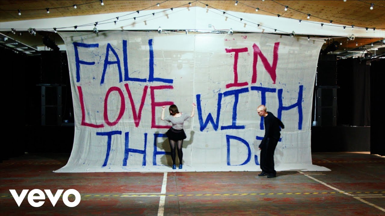 Lucky Iris – fall in love with the dj