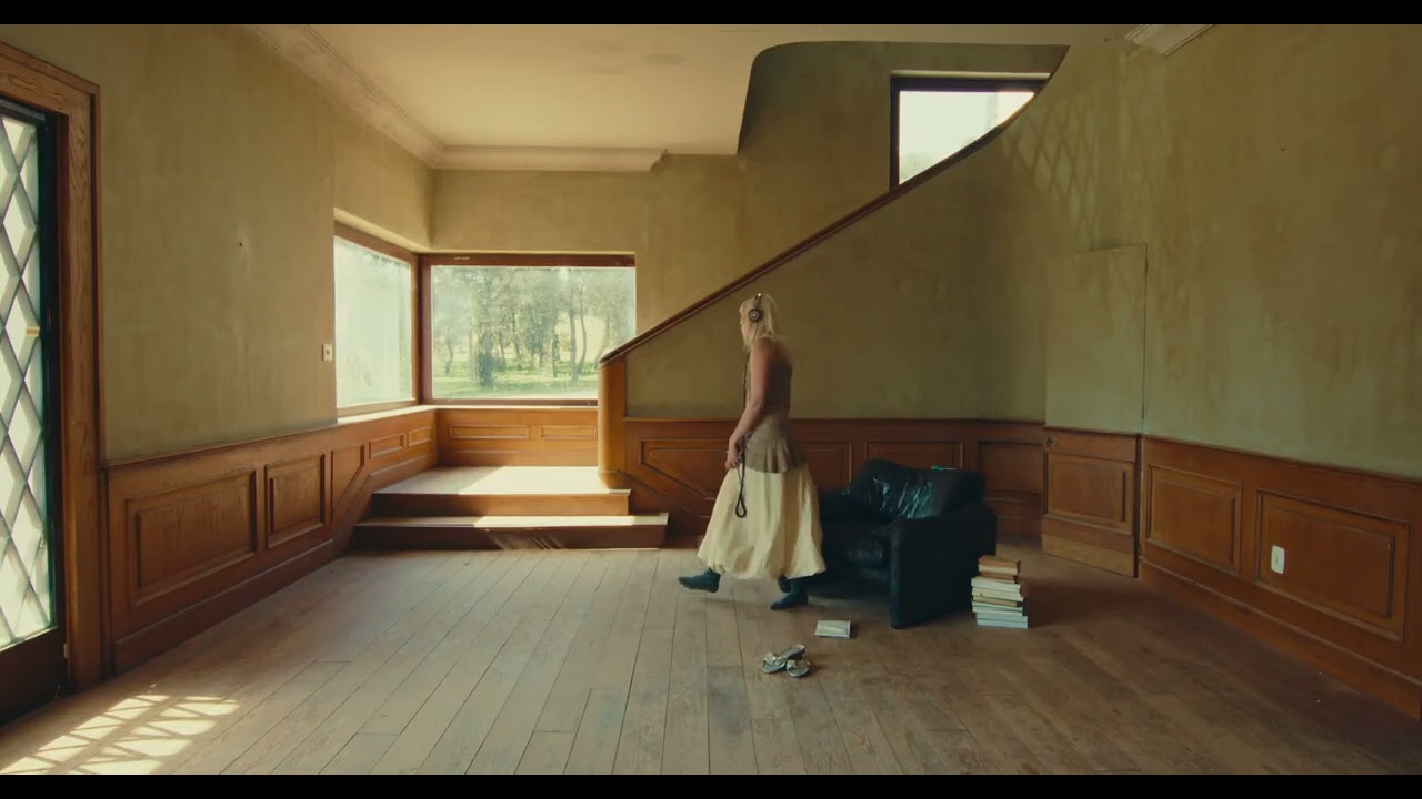 Matilda Lyn – Detach