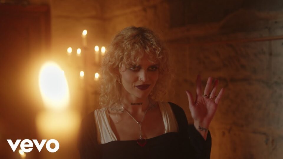 MAY-A – Catching Up 2 U