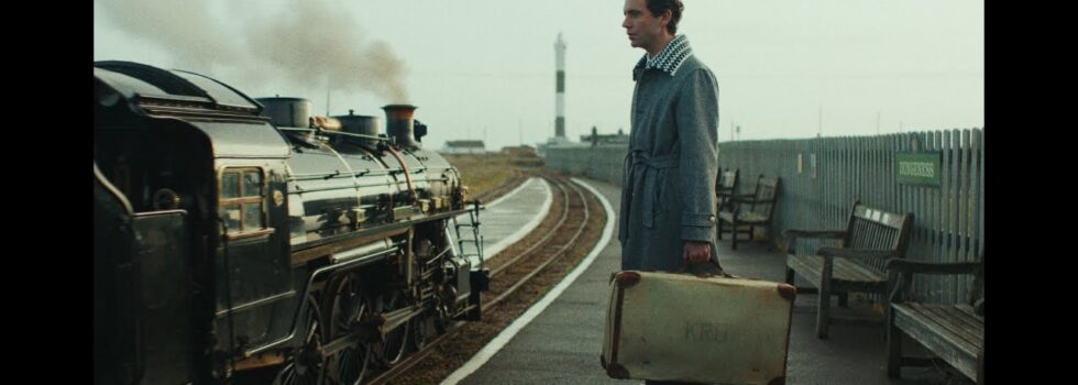 MIKA – Excuses For Love