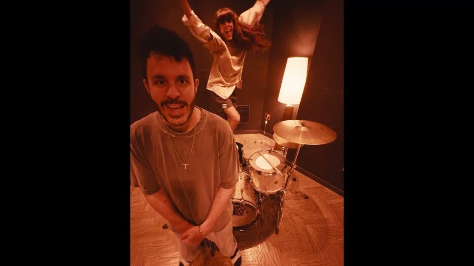 Noga Erez – Stuck in Heaven