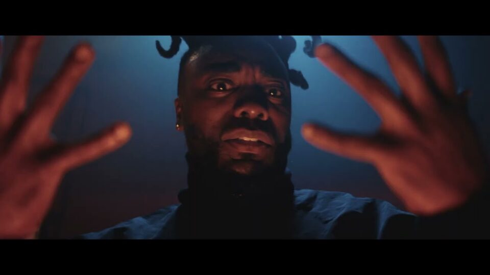 Of The Trees – Look Into My Eyes (feat. EARTHGANG) music video