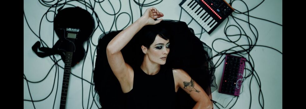 Saint Agnes – Song For Mia