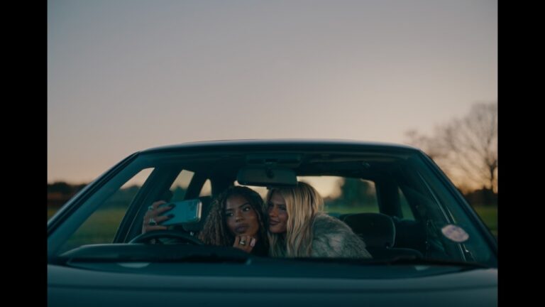 Skye Newman – Walk music video