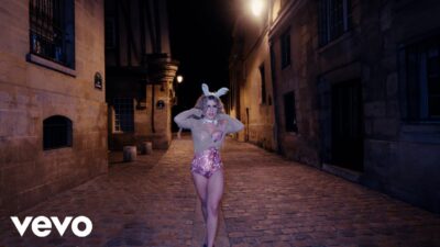 Slayyyter – I’M ACTUALLY KINDA FAMOUS