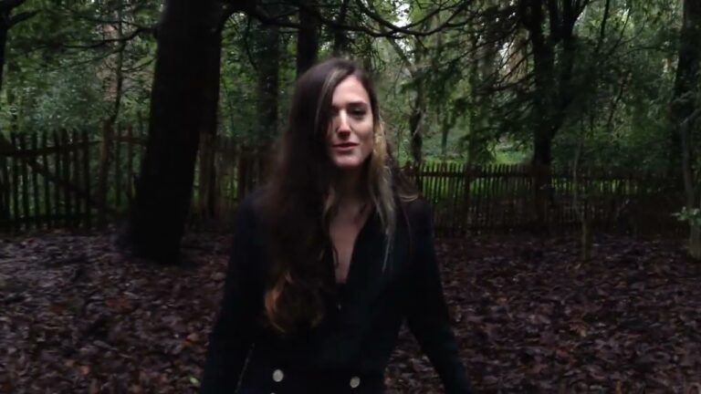 Sophie May – Touch Me music video
