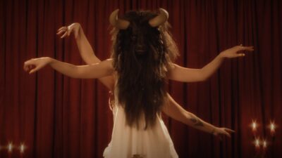 STARBENDERS – The Beast Goes On